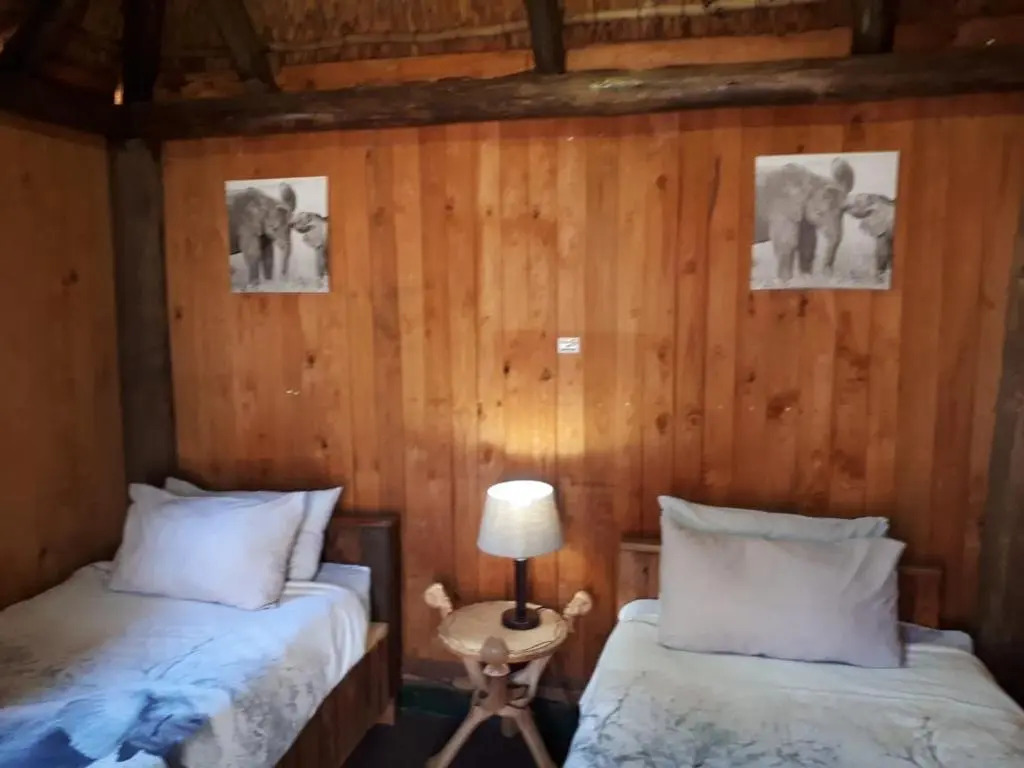 ThabaNkwe Bushveld Inn