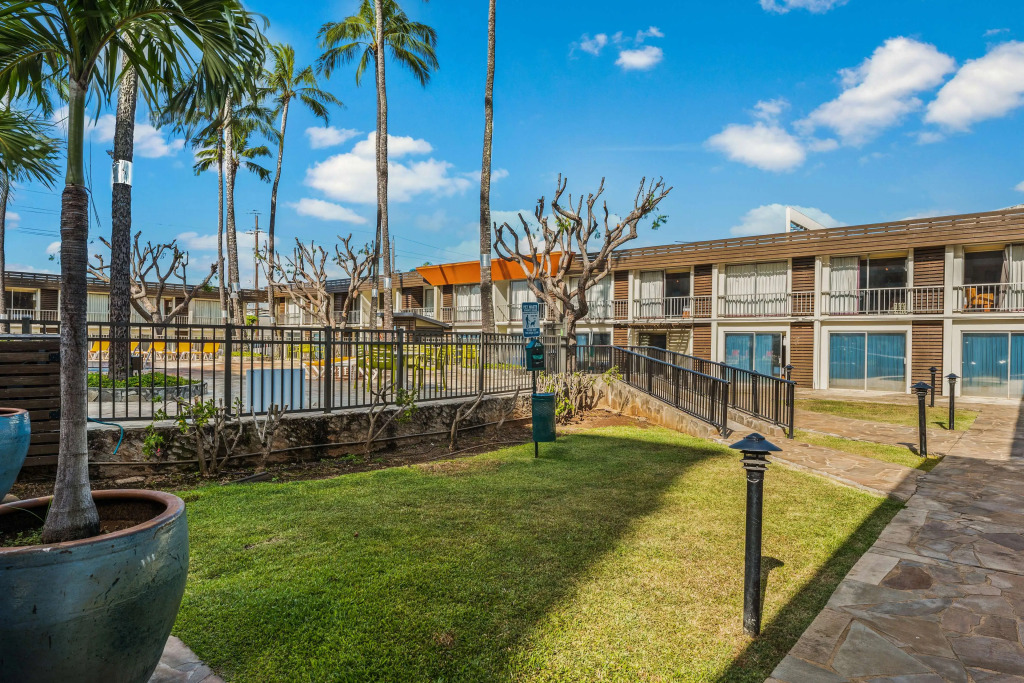 Best Western The Plaza Hotel Honolulu Airport