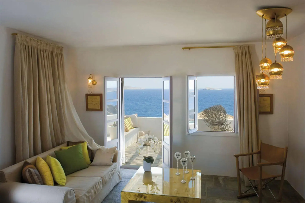 Onar Suites & Villas