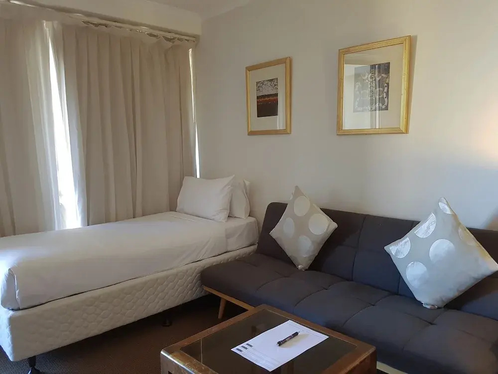 Paxsafe Sydney Hyde Park Private Apartments - Roof Top Retreat & Pool