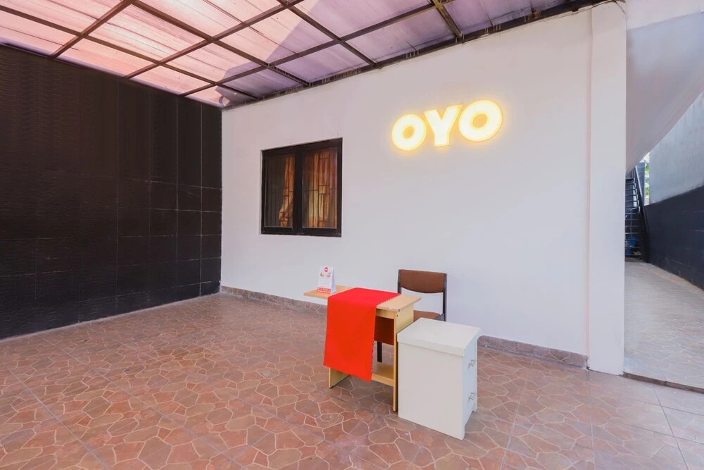 OYO 442 Koen Hanare