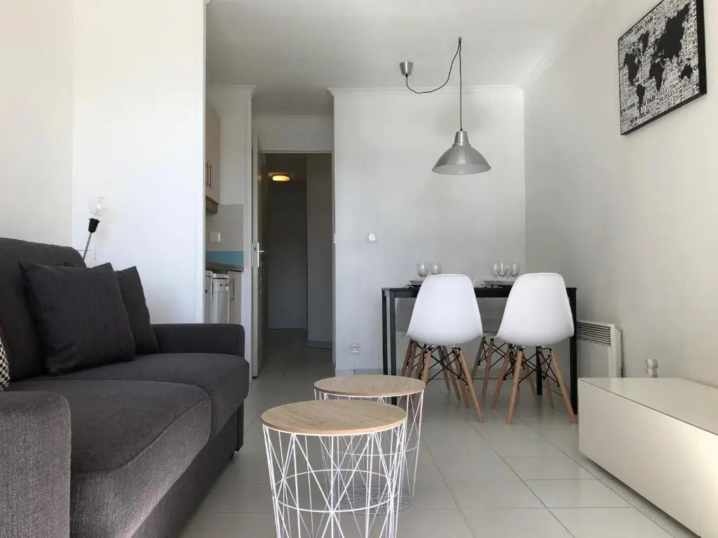 Cannes design vue mer