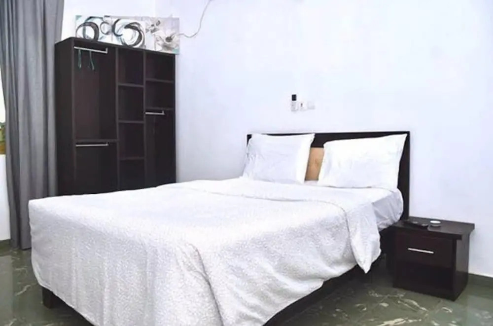 Hôtel La Couronne RW