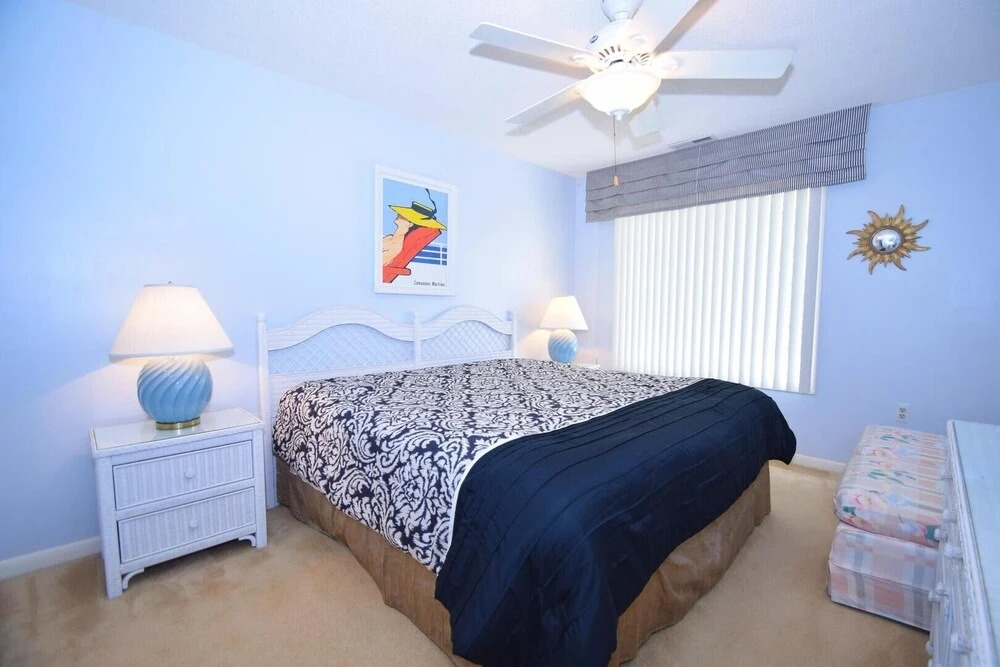 Seascape-heron Harbour 206-18 1 Bedroom Townhouse by Redawning