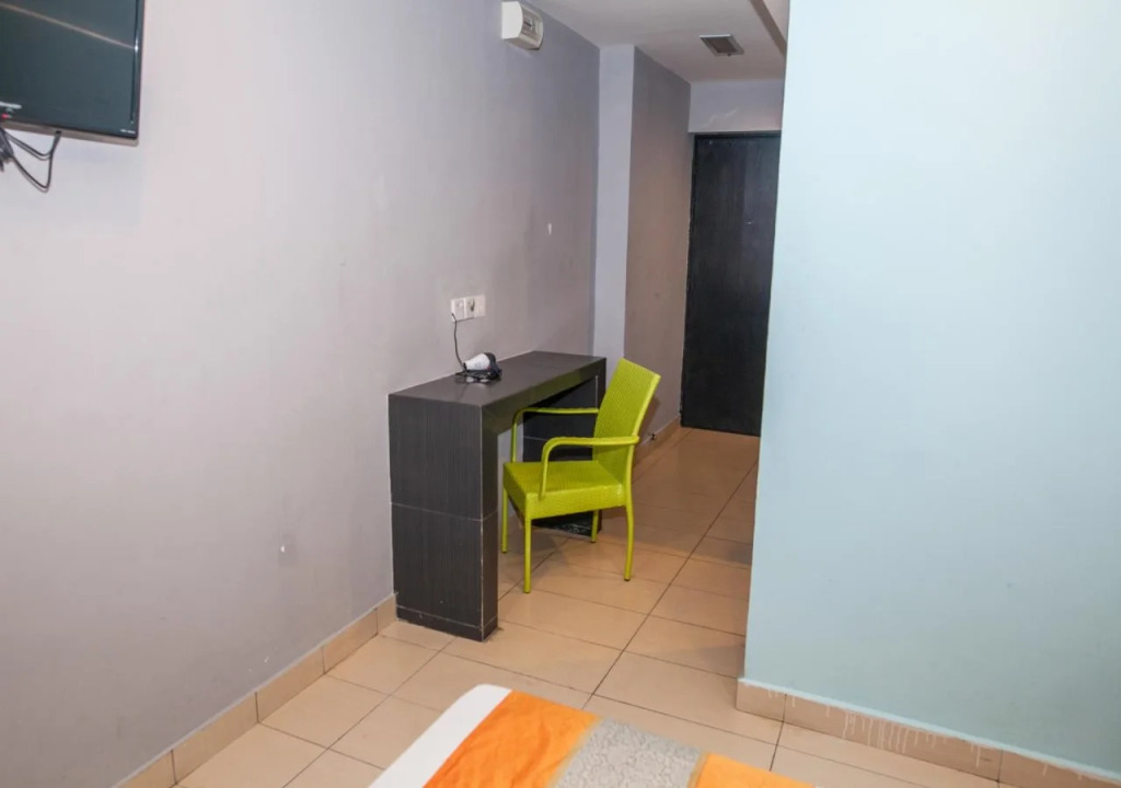 Yomi Hotel