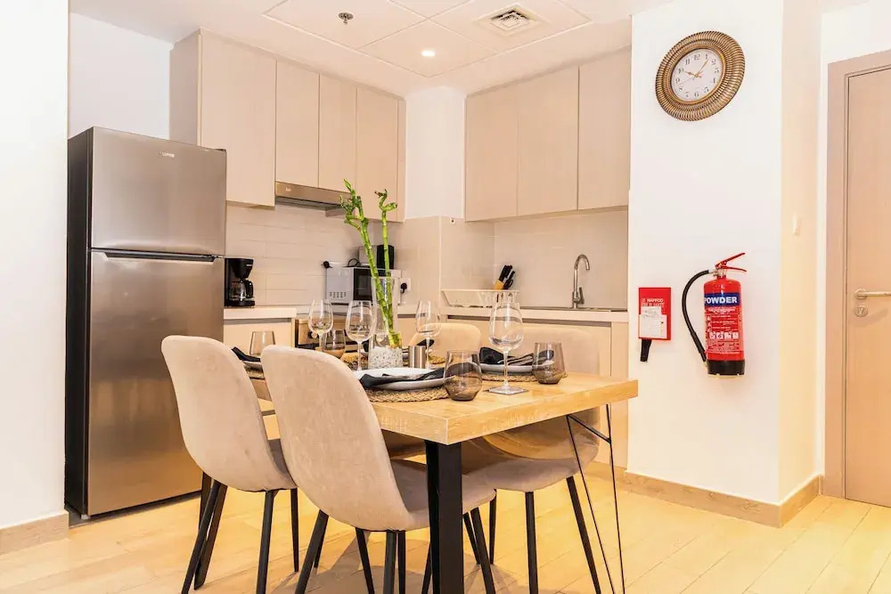 Bloomfields Stylish 1BR in Waters Edge