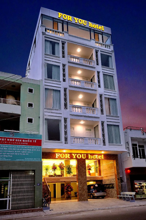 For You Hotel