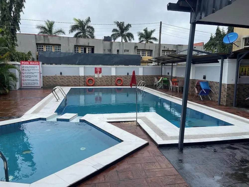 Akmag Hotels