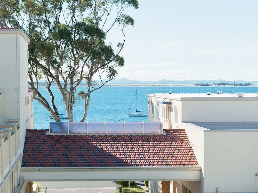 Shoal Bay Road, Barrington, Unit 406
