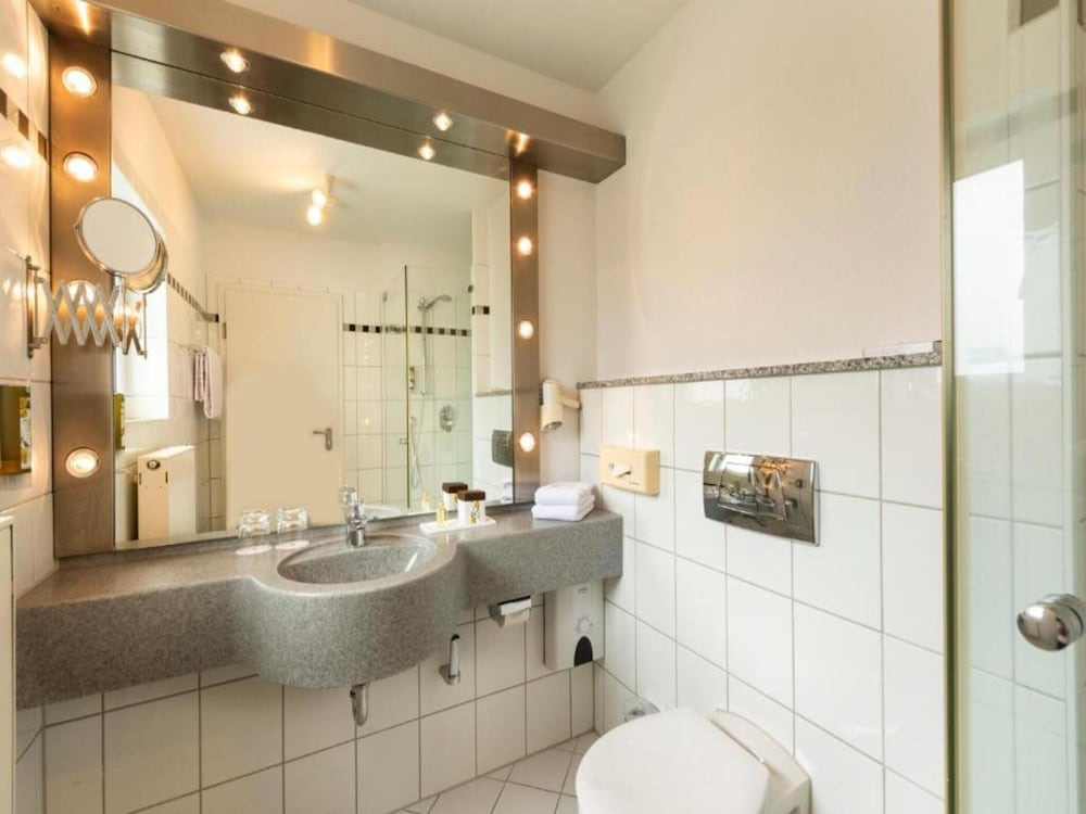 Sunday Resort Marina 1-bedroom Apartment