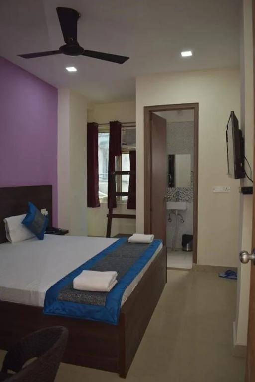 Hotel Aero Indus Near Airport