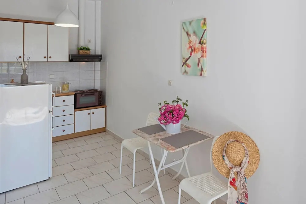 Lettas Apartments