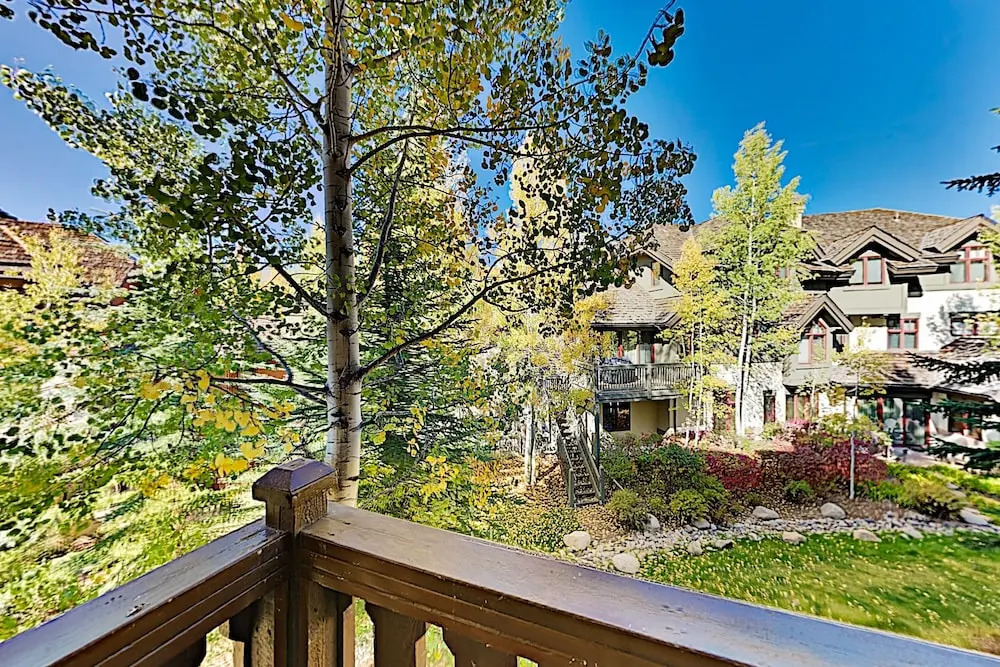 74cresrd 2 Bedroom Condo