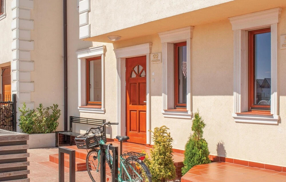 Cozy Home In Mielno With Kitchen