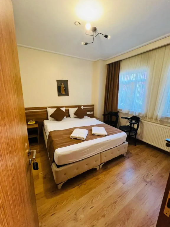 Cloudy Apart Hotel