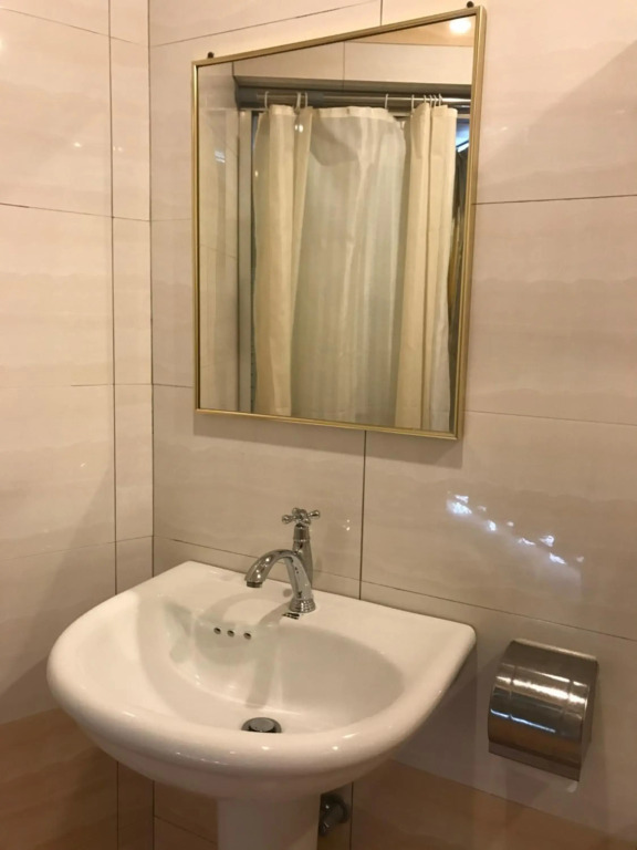 SE Hotel 2