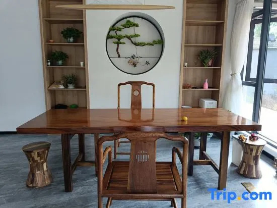 Tianmu Wutong House (Liyang Tianmu Lake Landscape Garden Scenic Area Store)