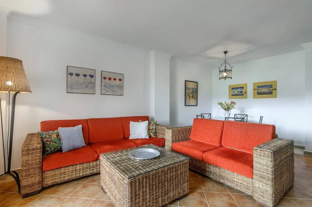 Golfside Apartment for 6 Guests