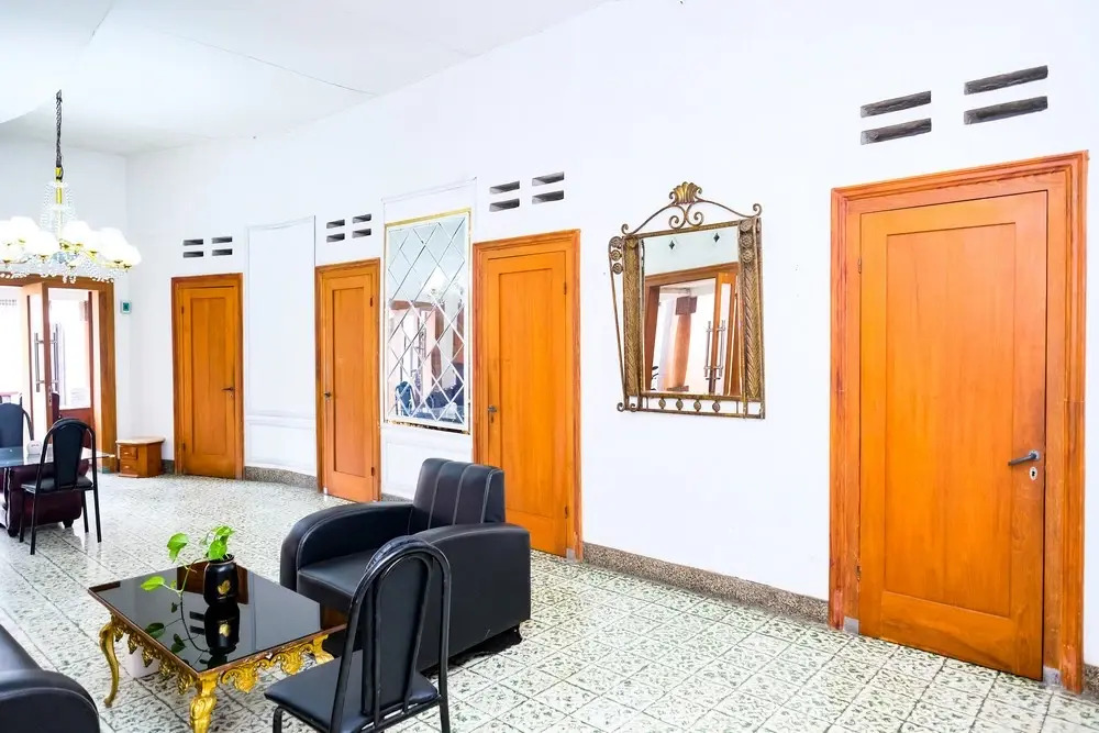 RedDoorz Syariah Near Alun-Alun Tulungagung