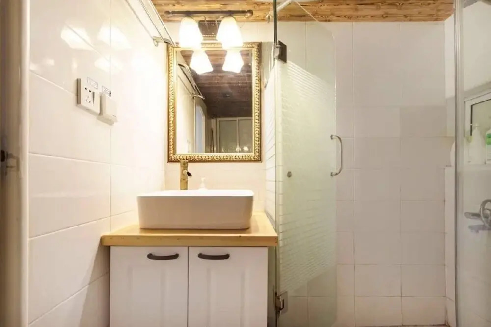 StarLive Apartment - Moonlight
