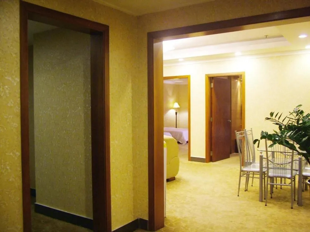 Xinhubin Hotel