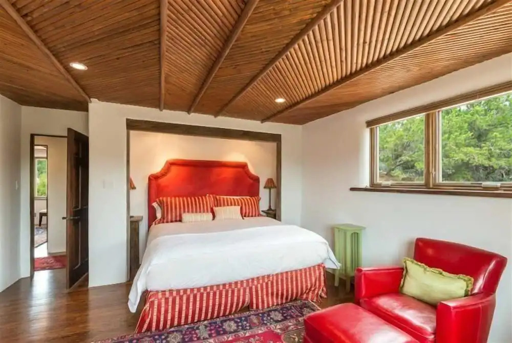 Cielo Lindo - Secluded Southwestern Retreat Within Minutes of Downtown