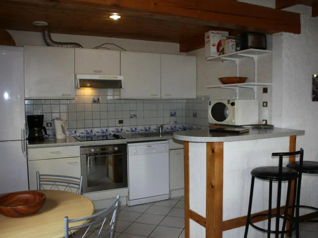 Chalet spacieux à Gérardmer avec terrasse et équipements familiaux - FR-1-589-65