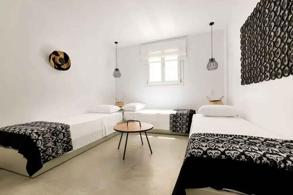 M4 Miloi 4 Luxury Villa in Kythnos