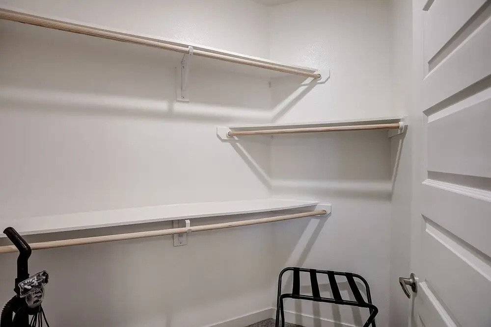 FRONTDESK Five Two At Highland Apts Downtown Austin