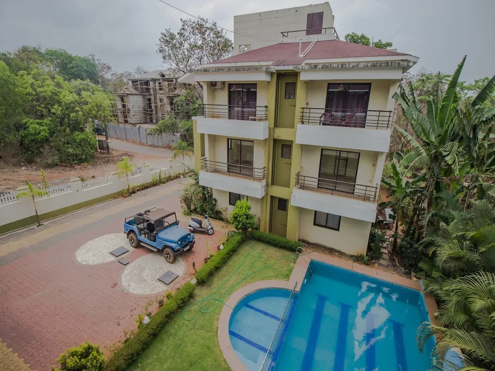 OYO 13057 Home 2BHK Happy Enclave