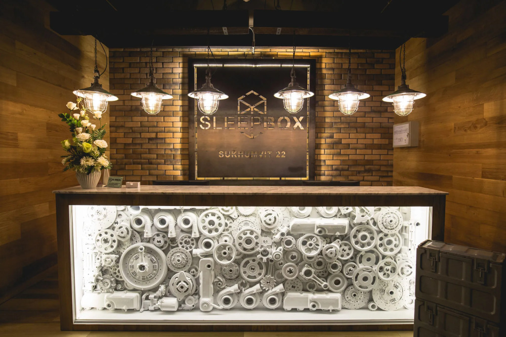 Sleep Box Hotel Sukhumvit 22