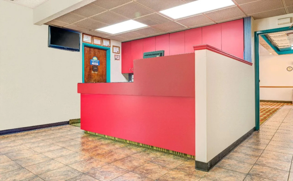 BridgePointe Inn & Suites by BPhotels, Council Bluffs, Omaha Area