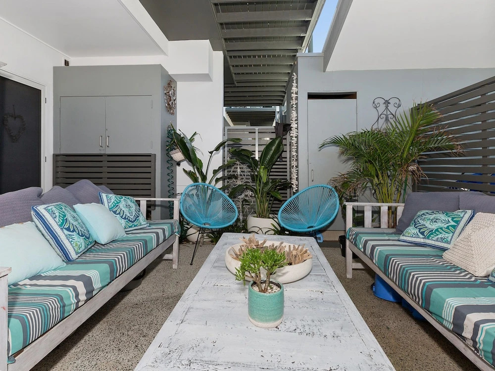 Coastal Chic @ Casuarina