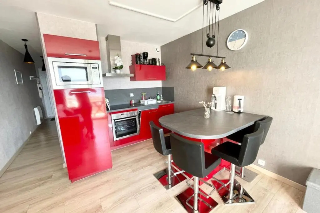 Bel Appartement neuf Hyper cosy Vue mer 180