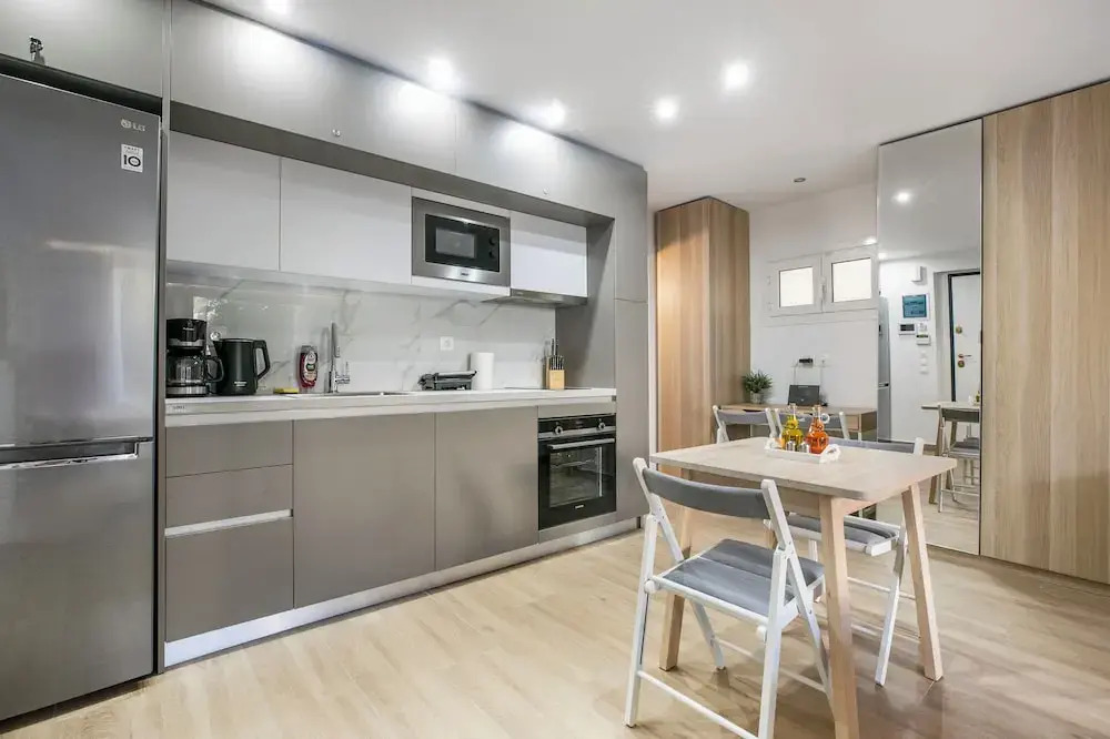 Halo - Luxury Studio in Athens