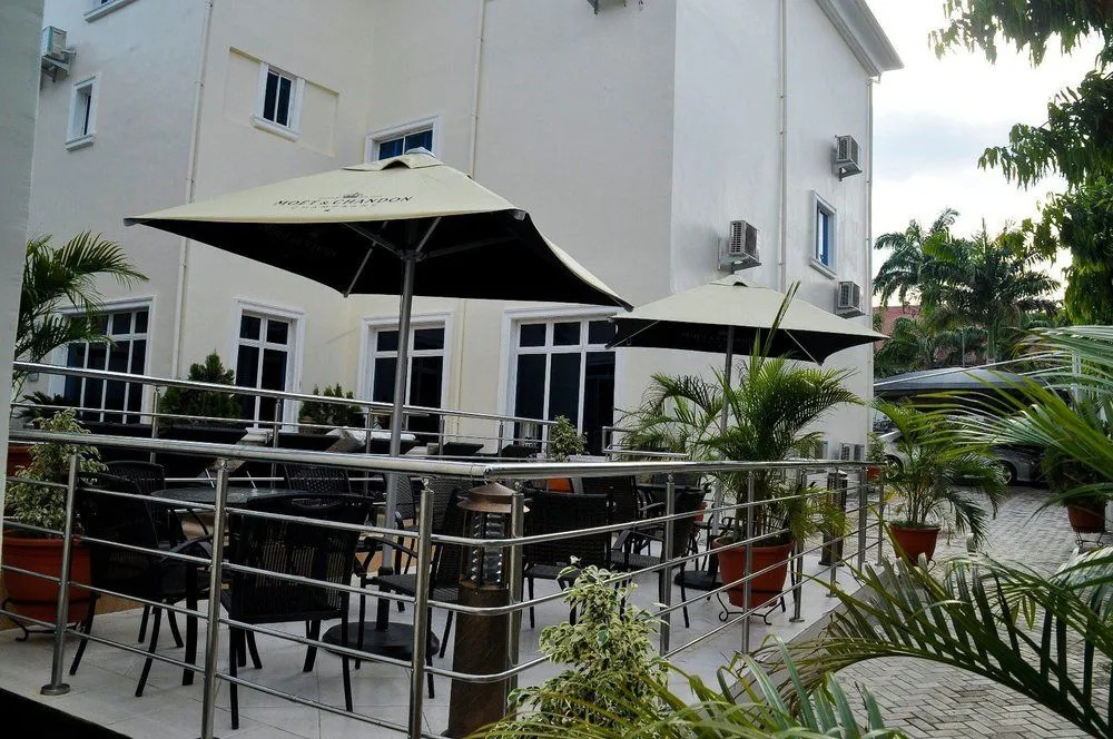 Caledonian Suites