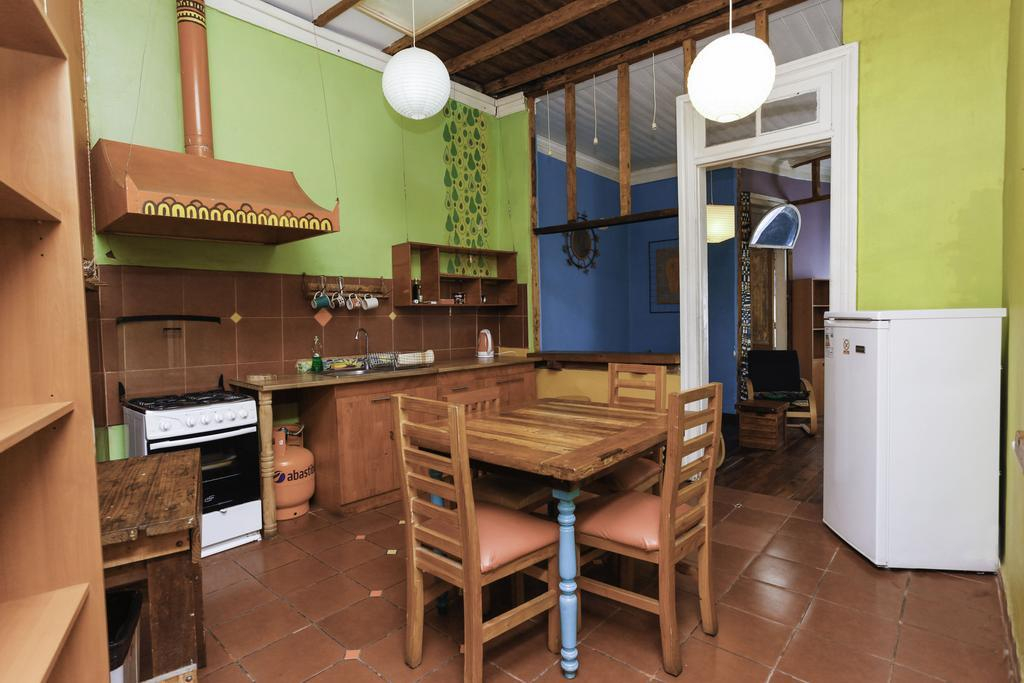 Hostal Casa Verde Limón