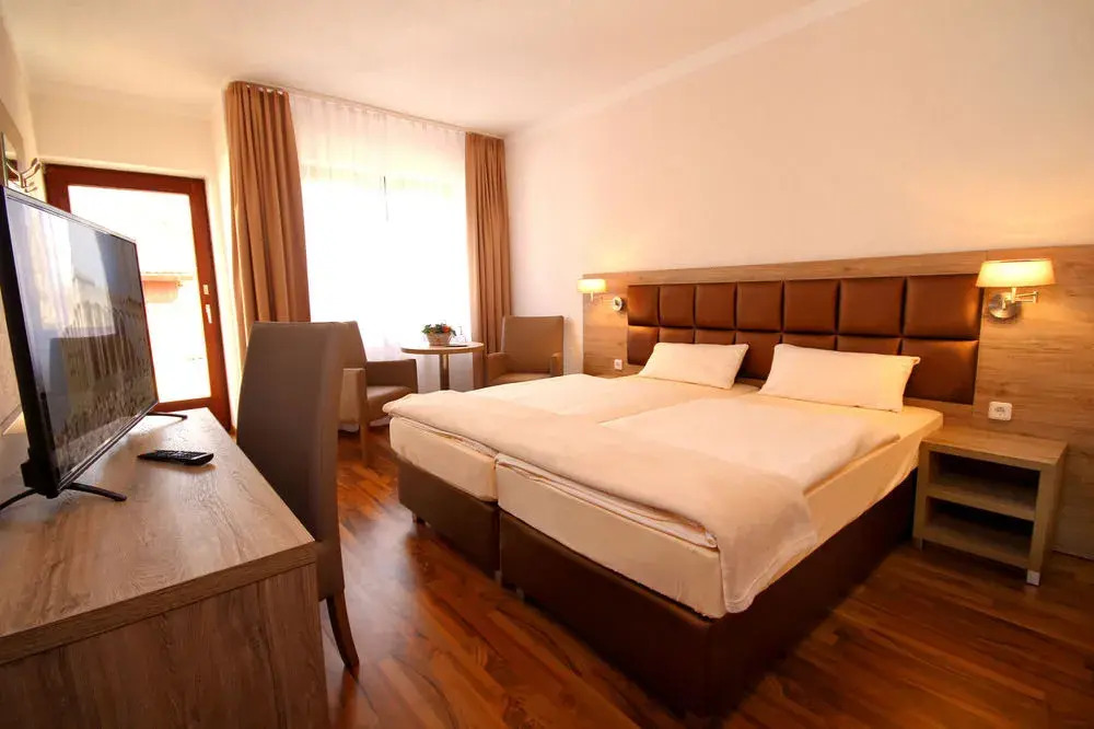 Strand Hotel Nordsee, Hotel Schnaugst