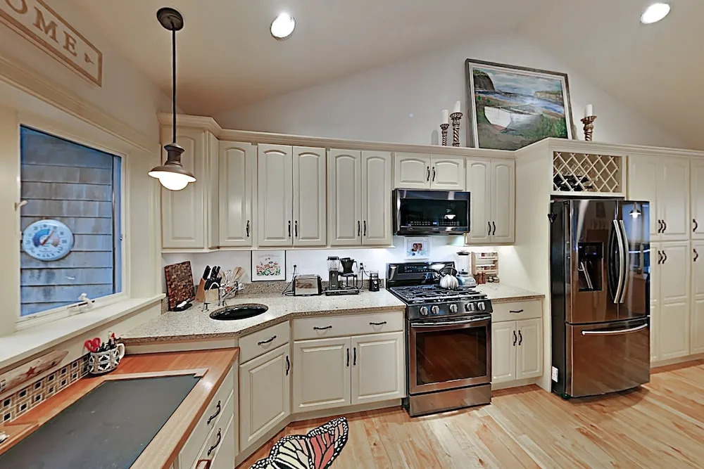59ledgdr 4 Bedroom Home