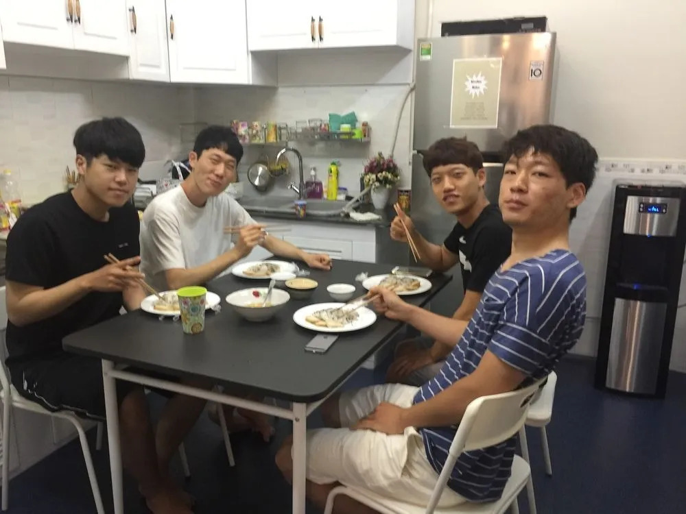 BohoLand Hostel