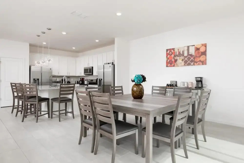 Incredible large home minutes from Disney