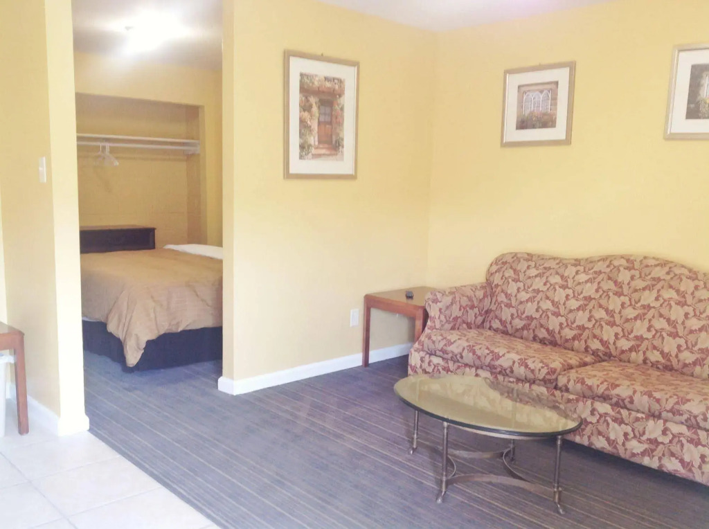 Jefferson Inn and Suites