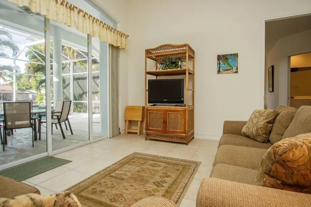Buccan1570 - 1570 Buccaneer Ct 3 Bedroom Home