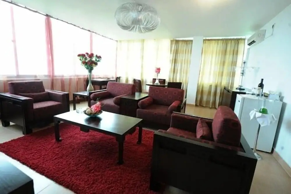 Hotel Ritz Sumbe