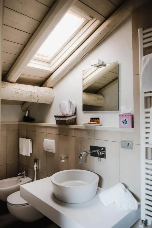 Regina Teodolinda Suites