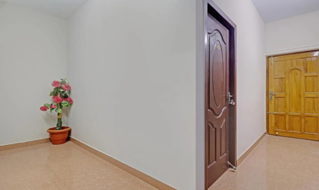 Itsy Hotels Rithika Inn Blossoms