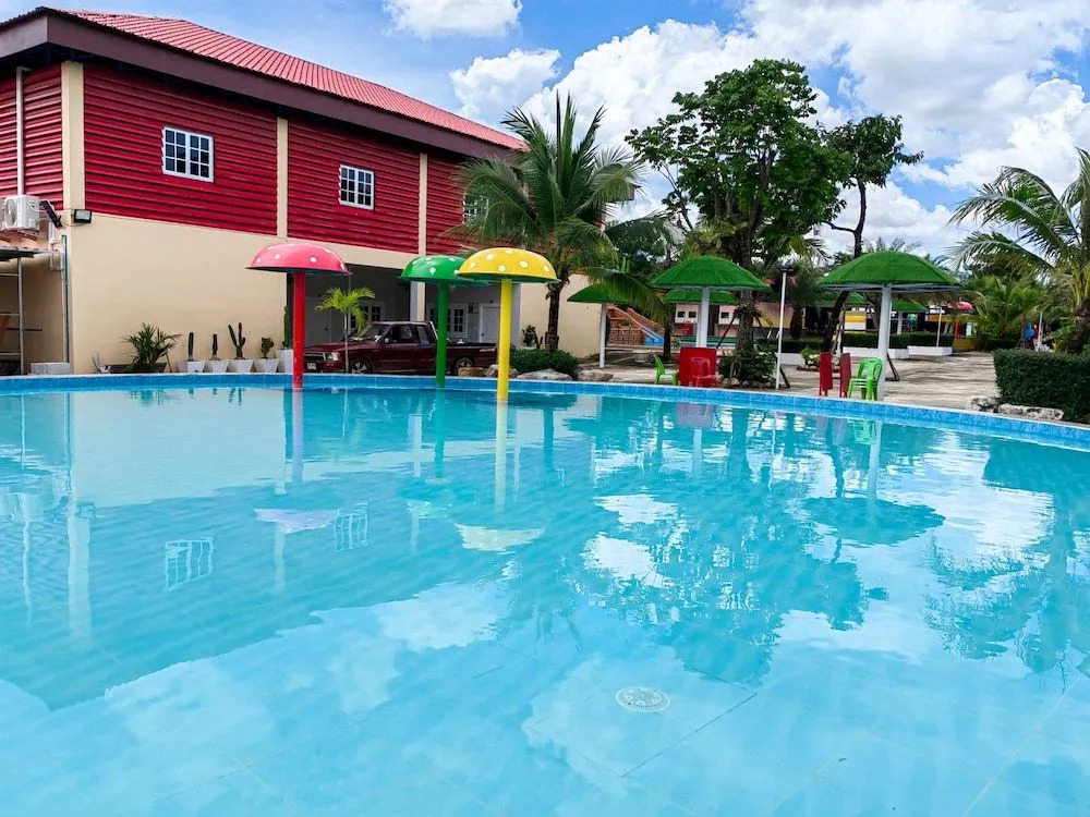 Trang Oasis Waterpark Hotel