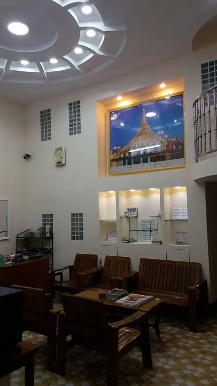 Breeze Guest House