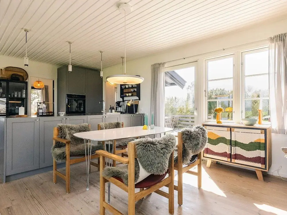 Panoramic Retreat in Borgnaes