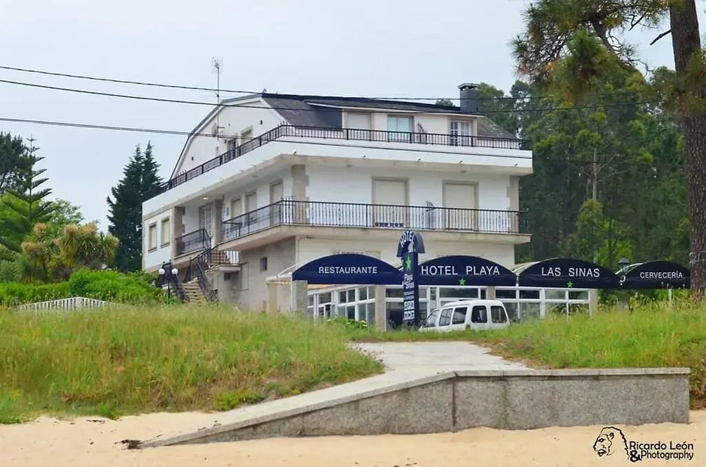 Hotel Playa Las Sinas